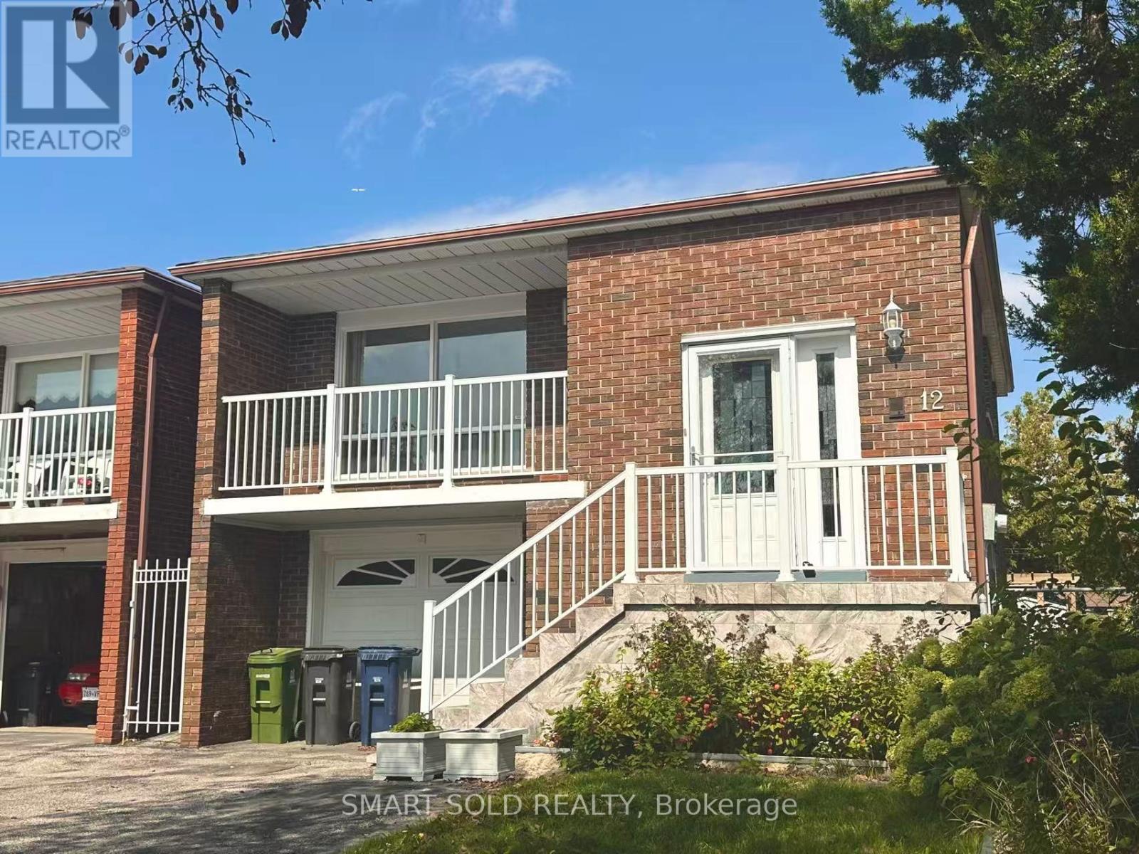 12 GLENDINNING AVENUE, Toronto, Ontario