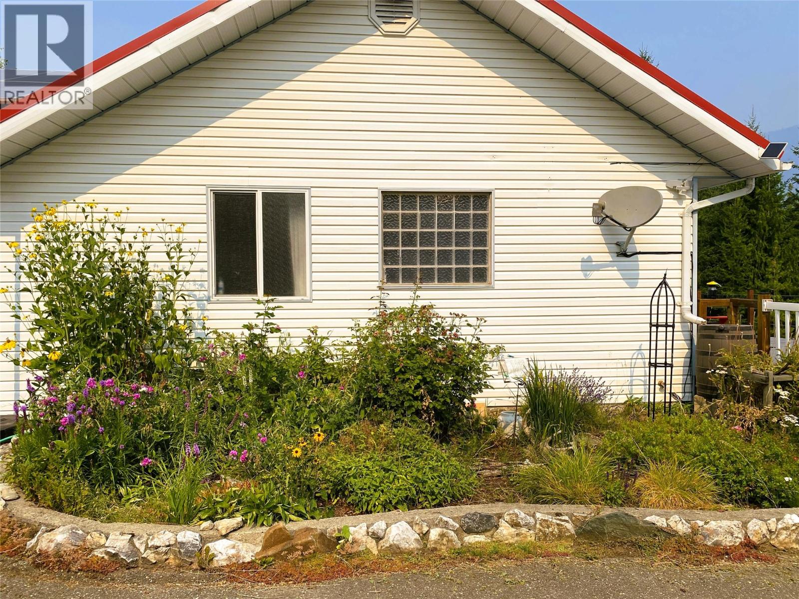 6271 Eagle Bay Road, Eagle Bay, British Columbia  V0E 1T0 - Photo 42 - 10398697