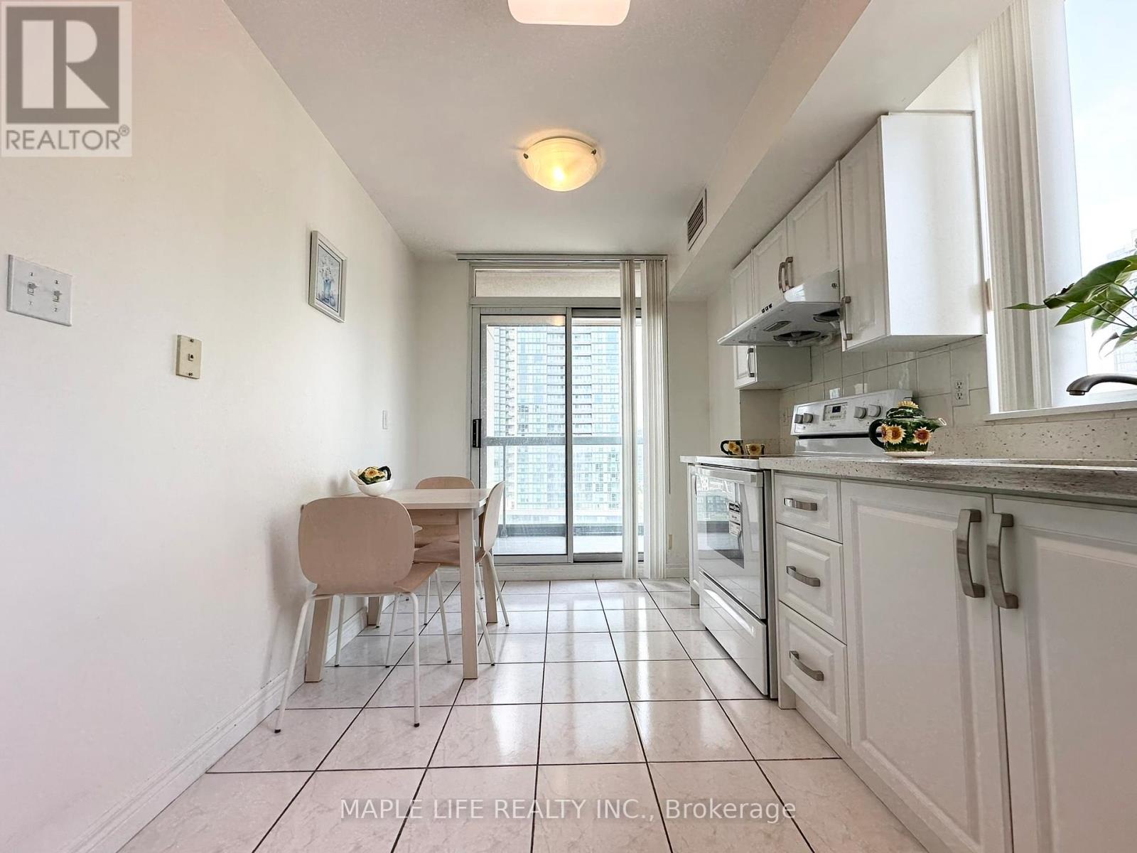 1703 - 28 Empress Avenue, Toronto, Ontario  M2N 6Z7 - Photo 11 - C13783522