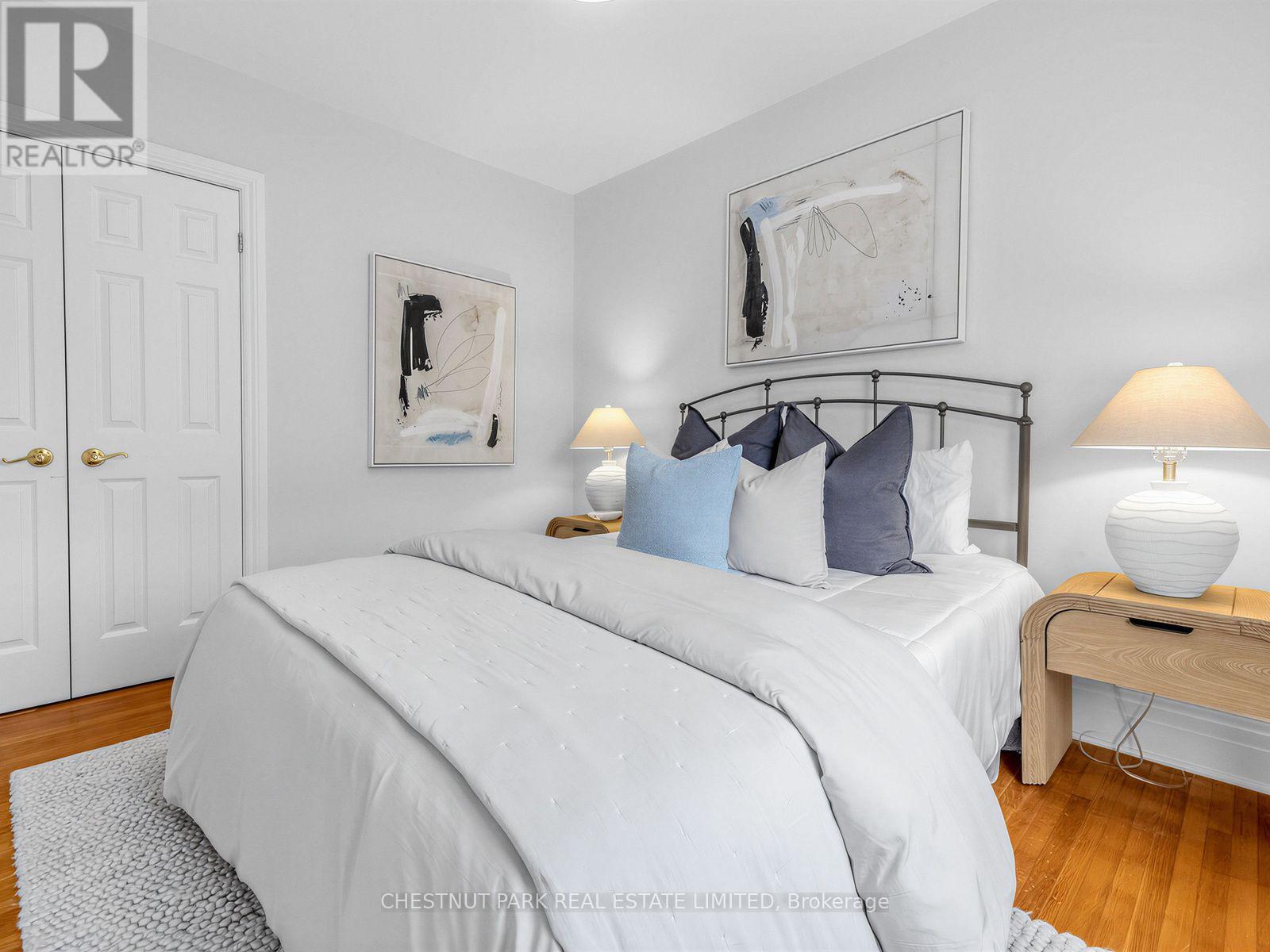 464 Montrose Avenue, Toronto, Ontario  M6G 3H1 - Photo 16 - C13783528