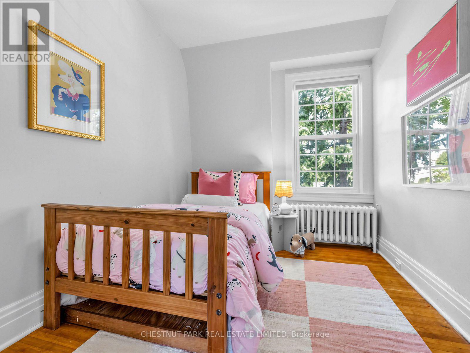 464 Montrose Avenue, Toronto, Ontario  M6G 3H1 - Photo 19 - C13783528