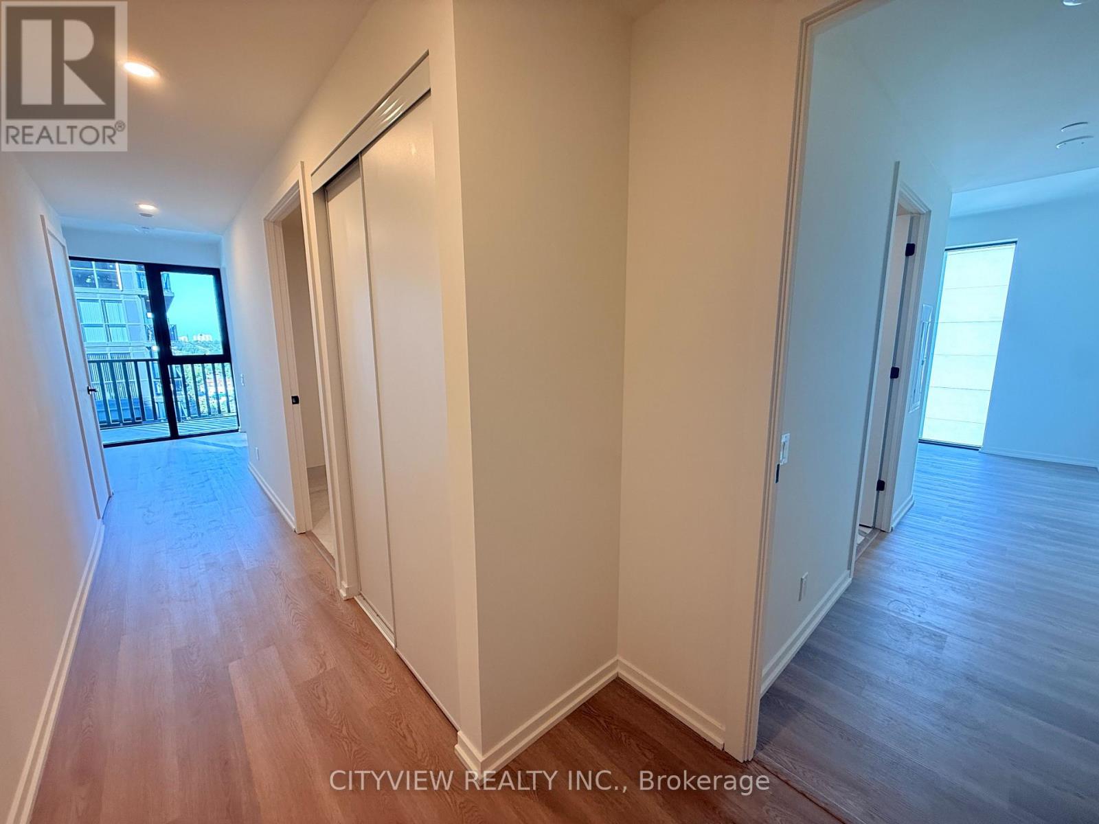 1702 - 109 Erskine Avenue, Toronto, Ontario  M4P 0G6 - Photo 2 - C13783540