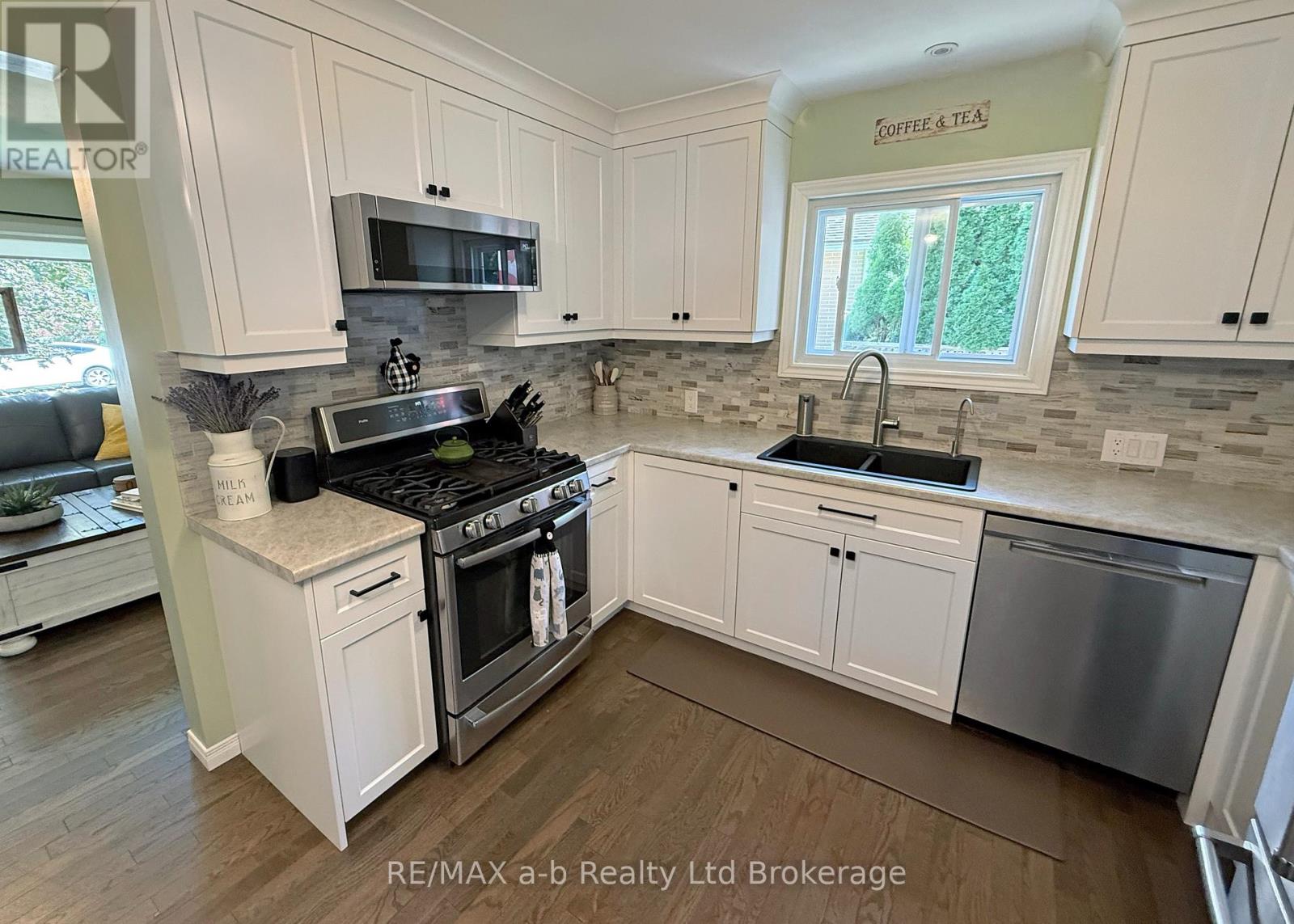 93 North Park Crescent, Woodstock, Ontario  N4S 7M1 - Photo 13 - X13783532