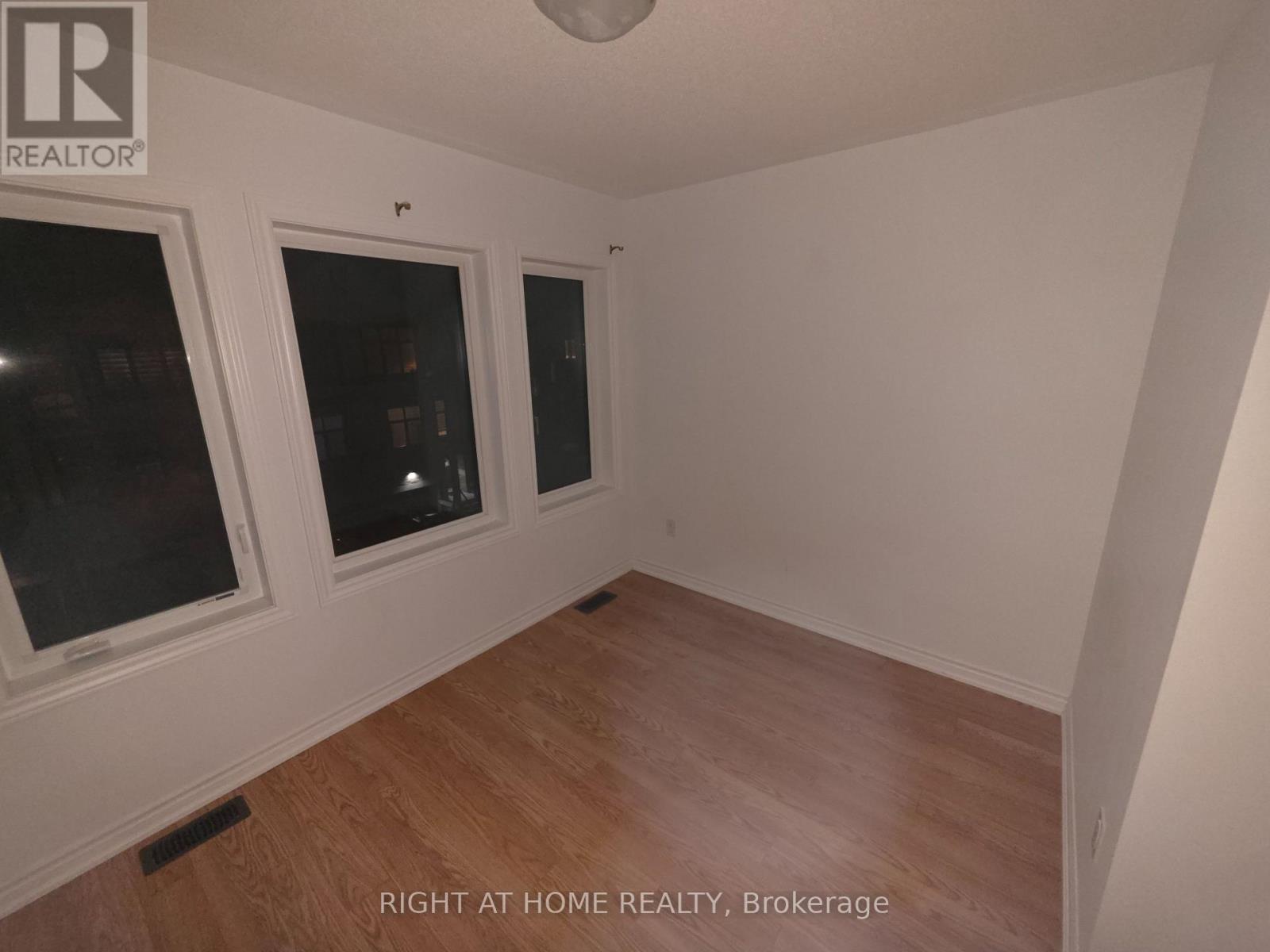765 Eddystone Path, Oshawa, Ontario  L1H 0A7 - Photo 13 - E13783536