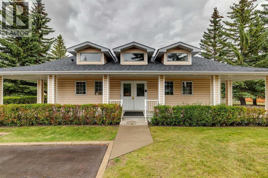 412 Hawkstone Manor NW, Calgary, Alberta  T3G 3X2 - Photo 35 - A2344204