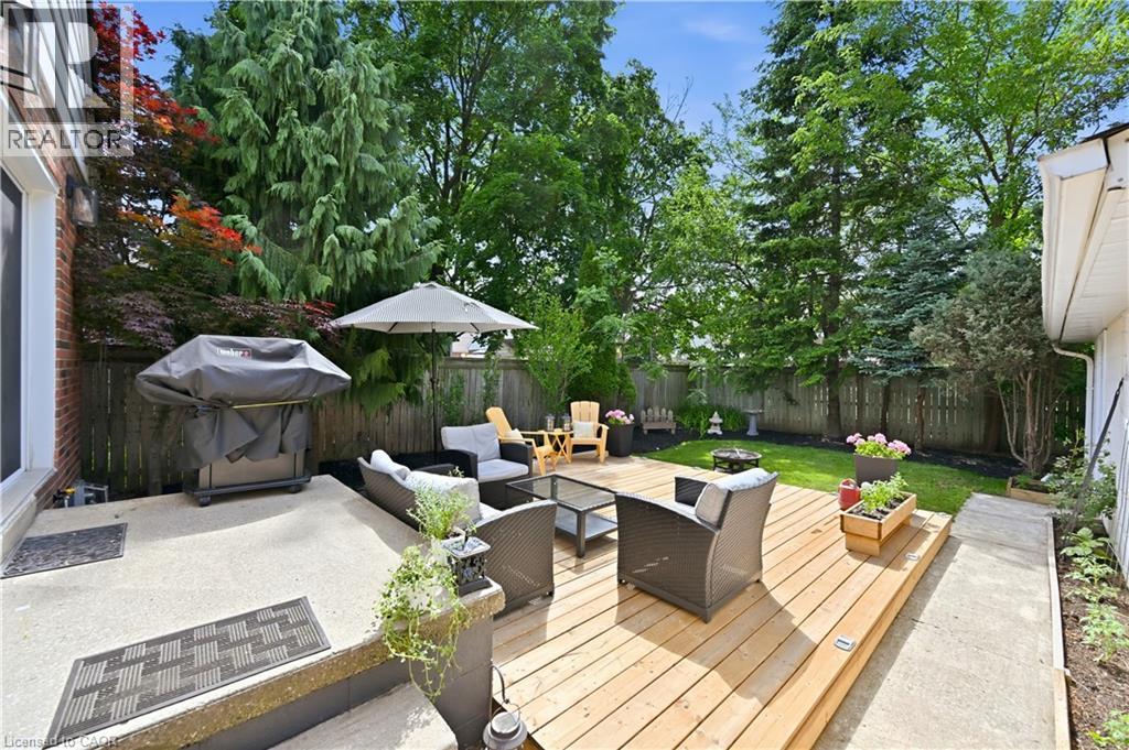 18 Ipswich Place, Hamilton, Ontario  L8K 3E7 - Photo 29 - 40852054