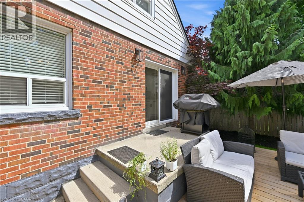 18 Ipswich Place, Hamilton, Ontario  L8K 3E7 - Photo 32 - 40852054