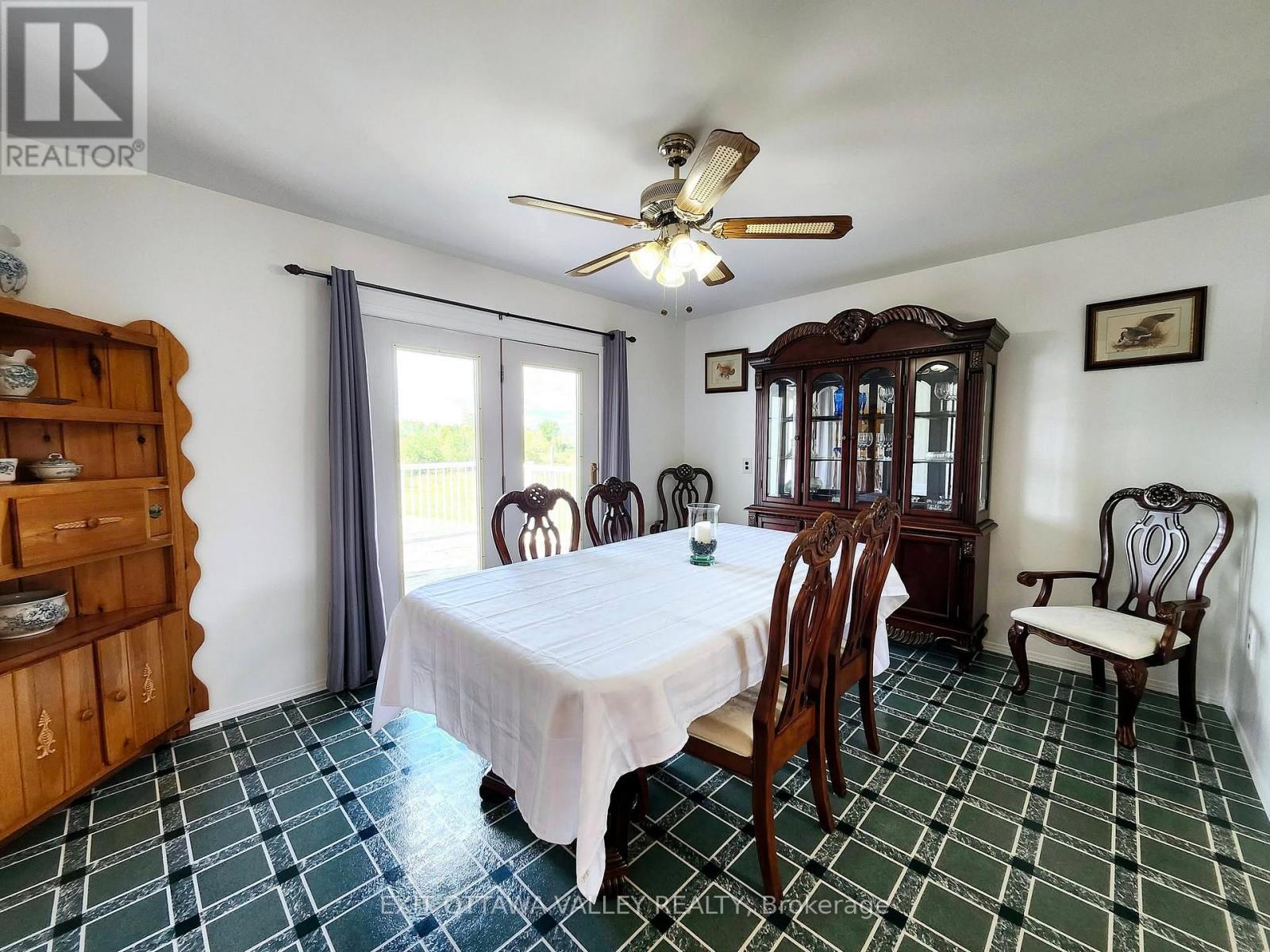 15267 17 Highway, Whitewater Region, Ontario  K0J 0A9 - Photo 18 - X13783548