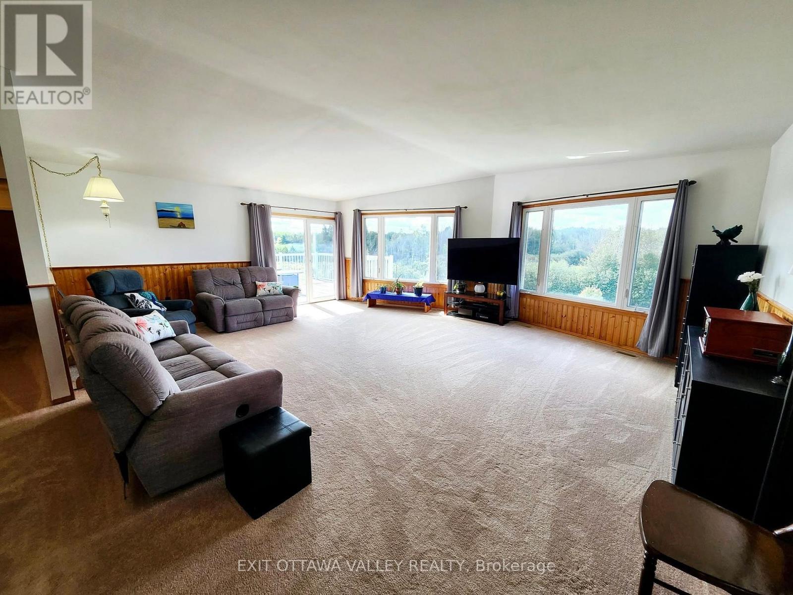15267 17 Highway, Whitewater Region, Ontario  K0J 0A9 - Photo 22 - X13783548