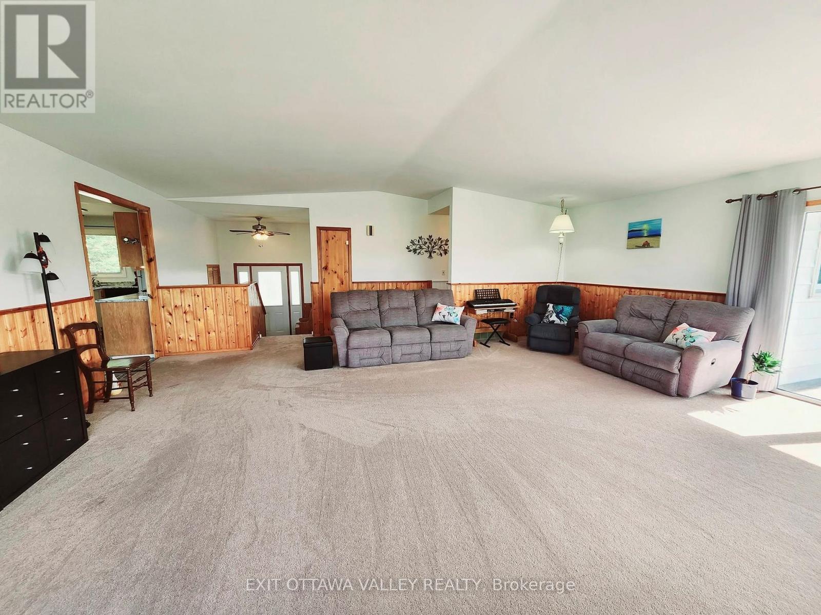 15267 17 Highway, Whitewater Region, Ontario  K0J 0A9 - Photo 23 - X13783548