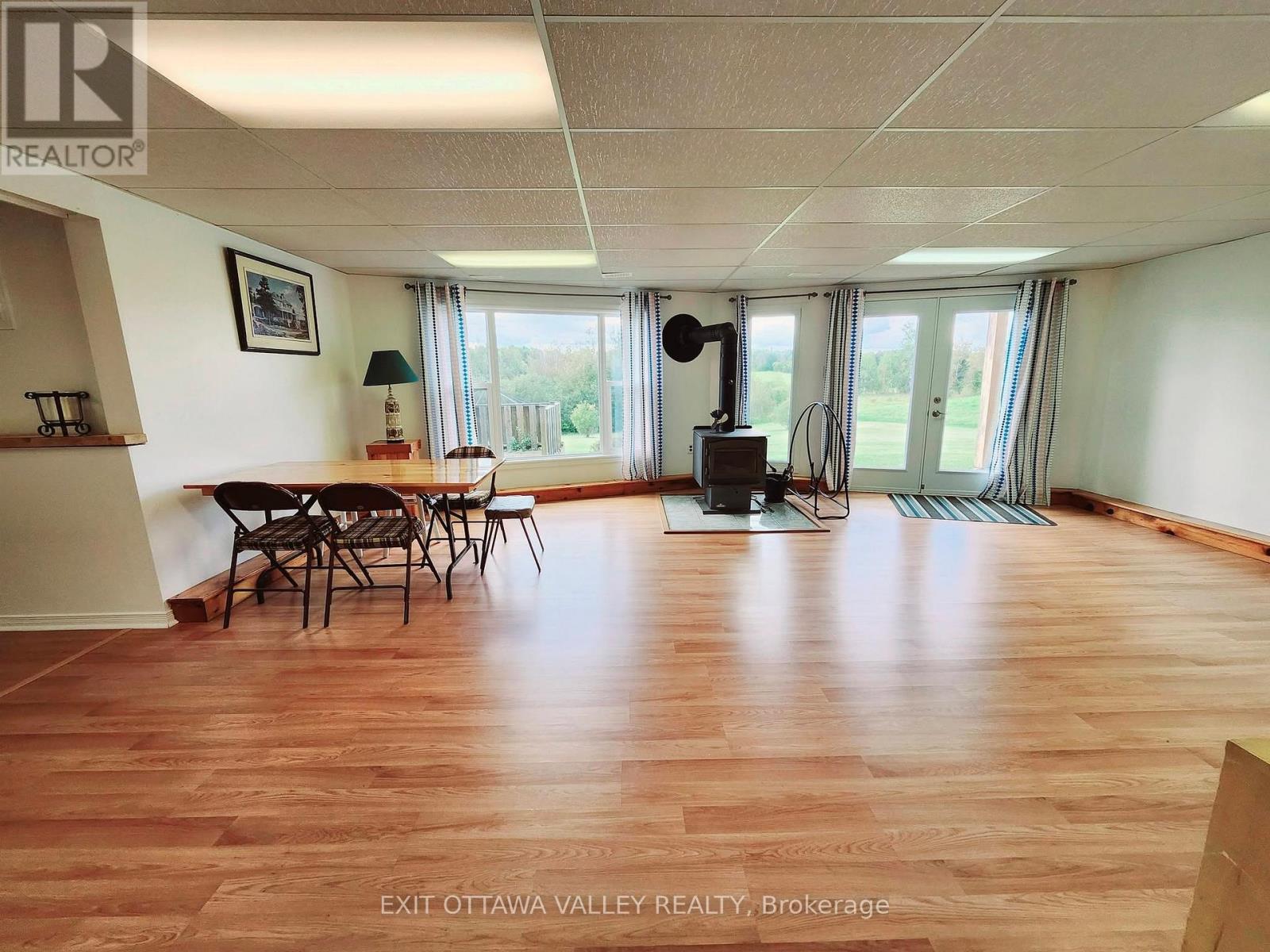 15267 17 Highway, Whitewater Region, Ontario  K0J 0A9 - Photo 37 - X13783548