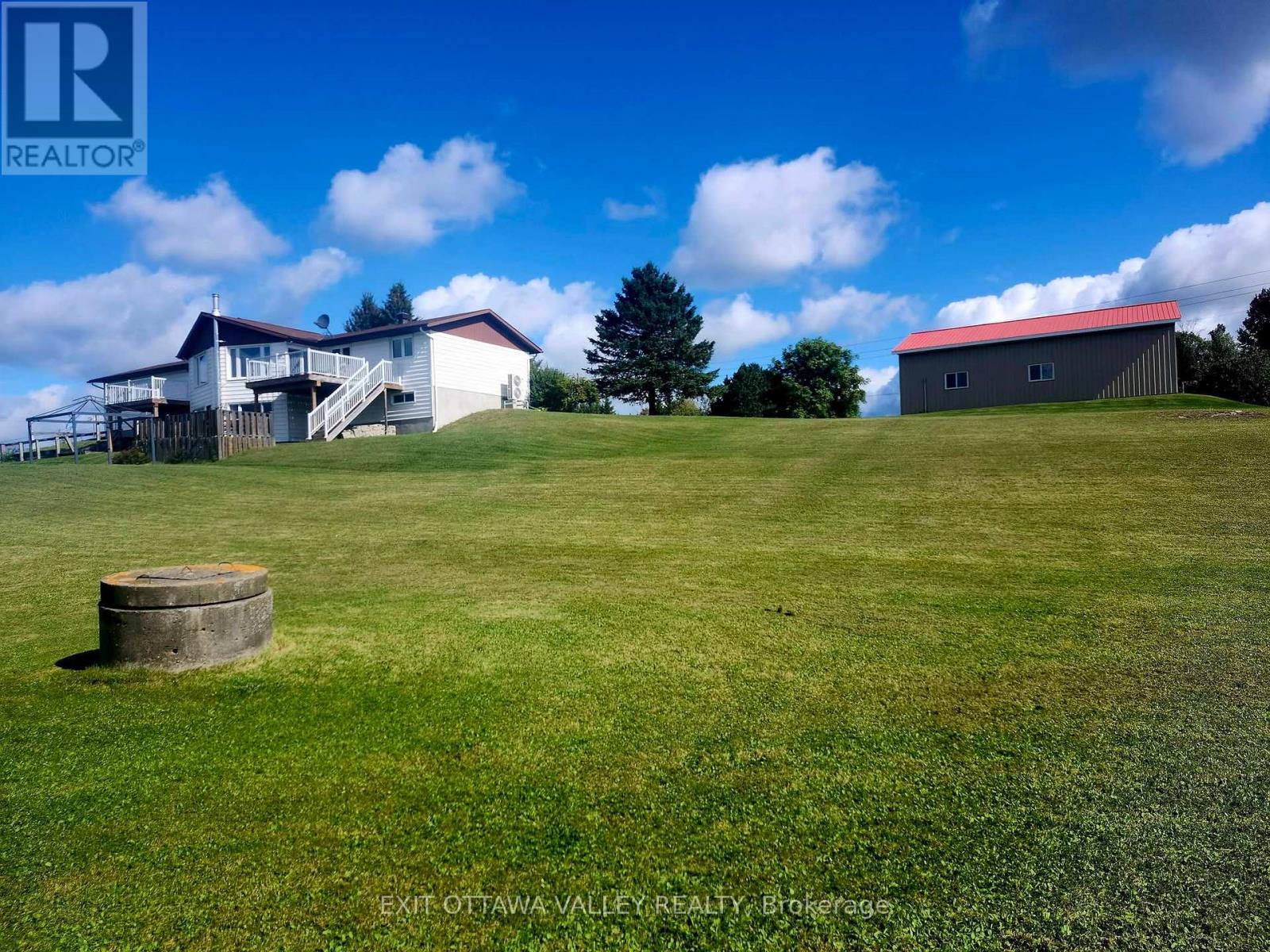 15267 17 Highway, Whitewater Region, Ontario  K0J 0A9 - Photo 46 - X13783548