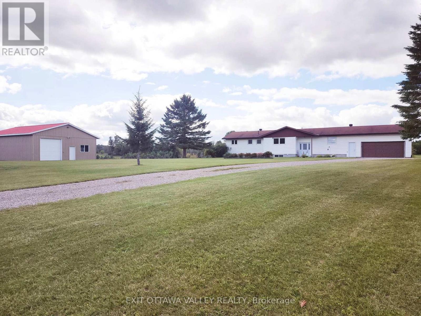 15267 17 Highway, Whitewater Region, Ontario  K0J 0A9 - Photo 50 - X13783548