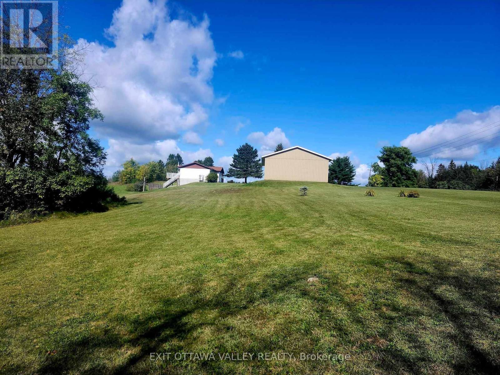 15267 17 Highway, Whitewater Region, Ontario  K0J 0A9 - Photo 8 - X13783548
