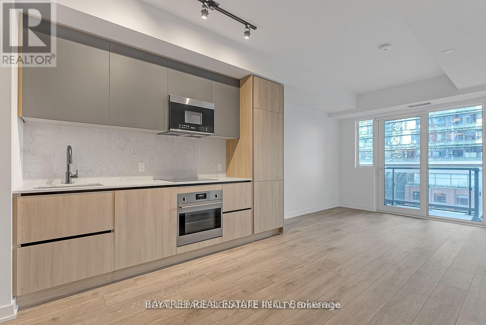 3001 - 108 Peter Street, Toronto, Ontario  M5V 2G7 - Photo 2 - C13783620