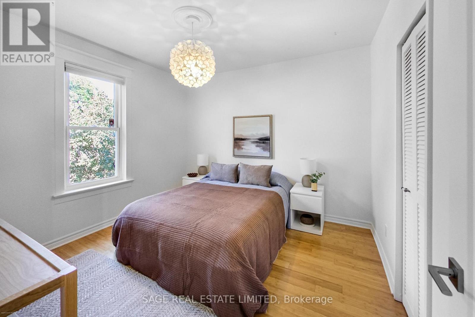4 Dingwall Avenue, Toronto, Ontario  M4K 1H1 - Photo 23 - E13783568