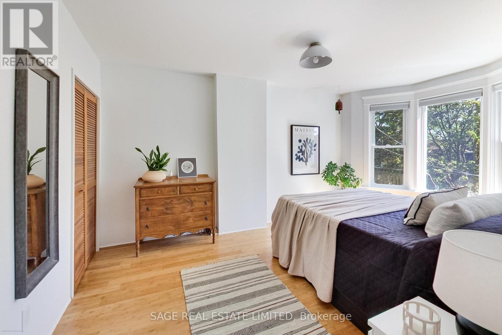4 Dingwall Avenue, Toronto, Ontario  M4K 1H1 - Photo 25 - E13783568