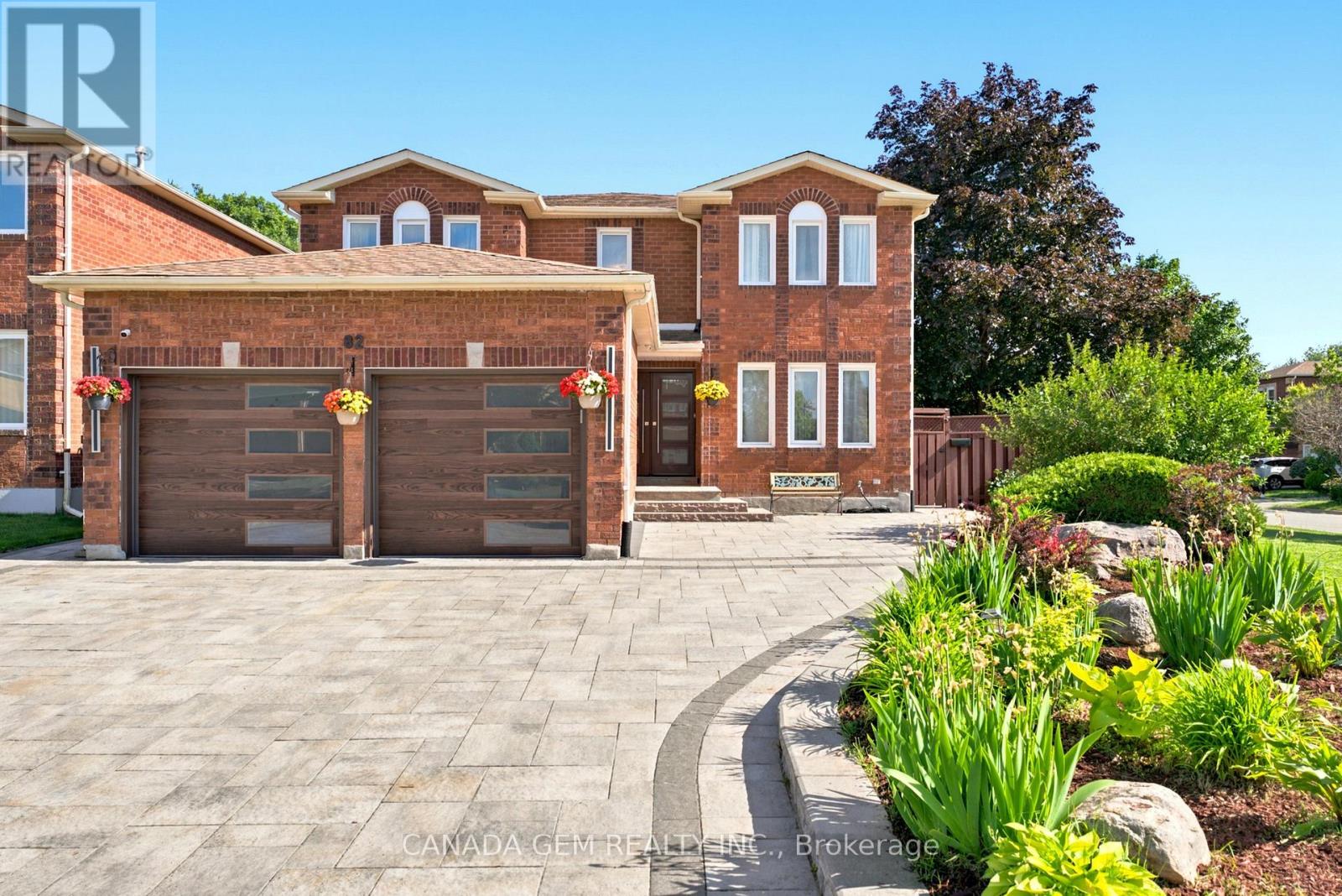82 JUSTUS DRIVE, Richmond Hill, Ontario