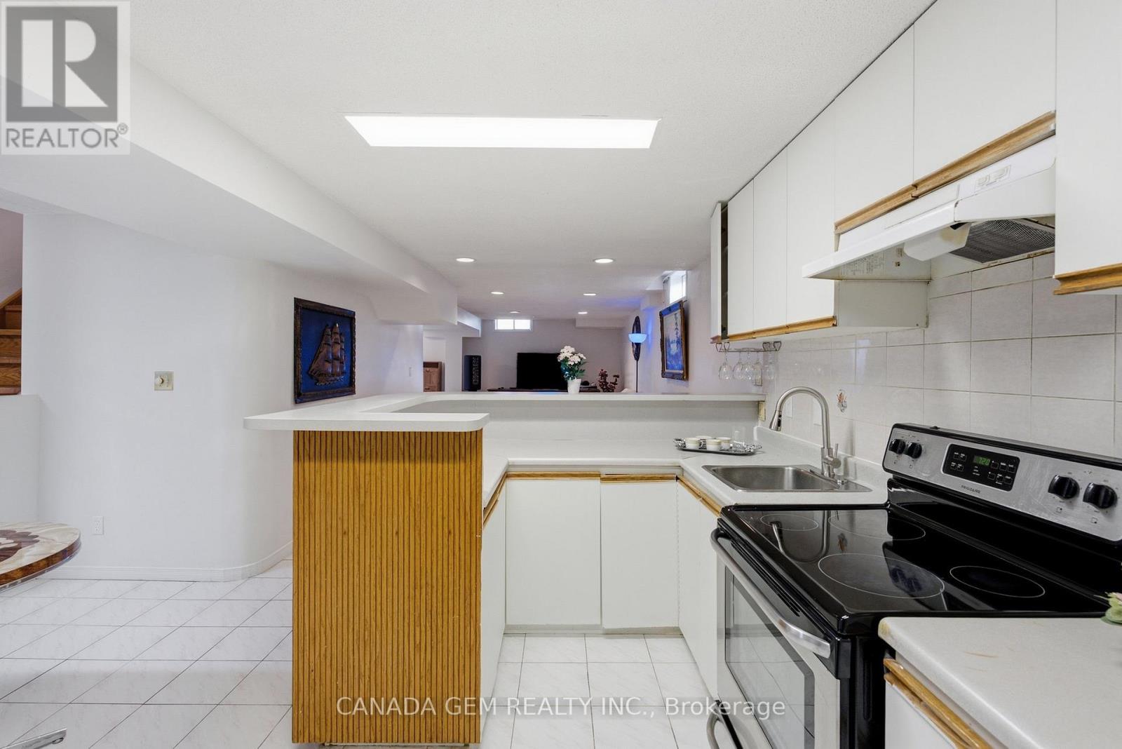 82 Justus Drive, Richmond Hill, Ontario  L4C 0A1 - Photo 39 - N13783580