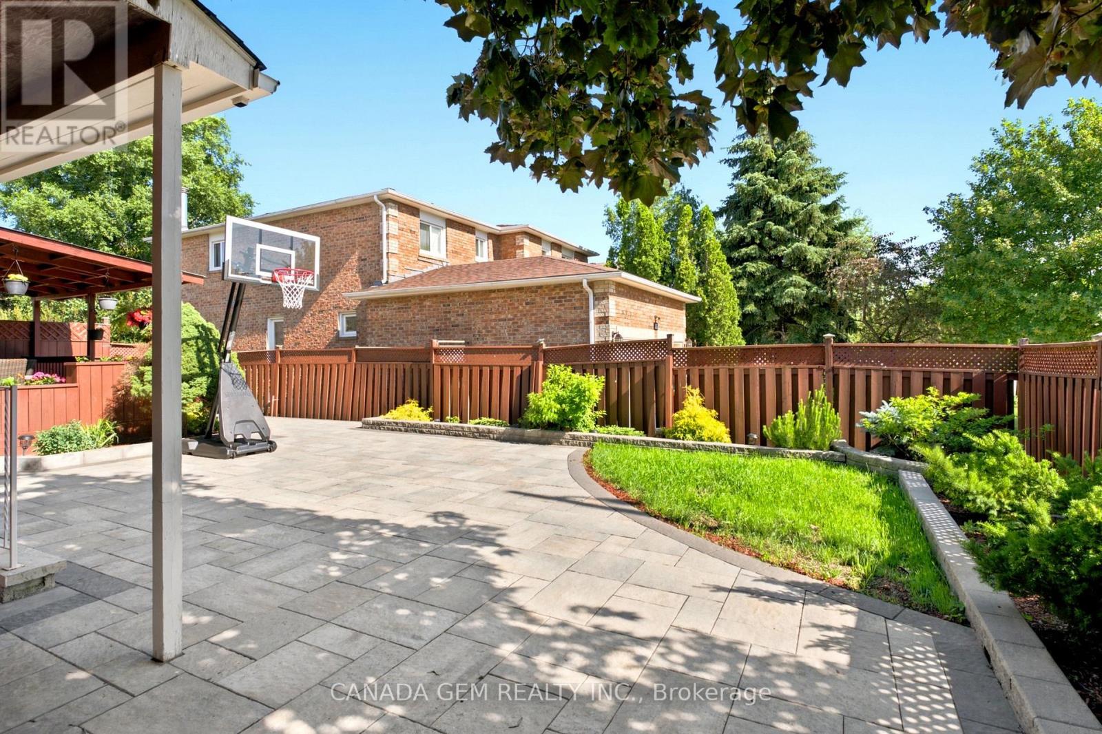 82 Justus Drive, Richmond Hill, Ontario  L4C 0A1 - Photo 50 - N13783580