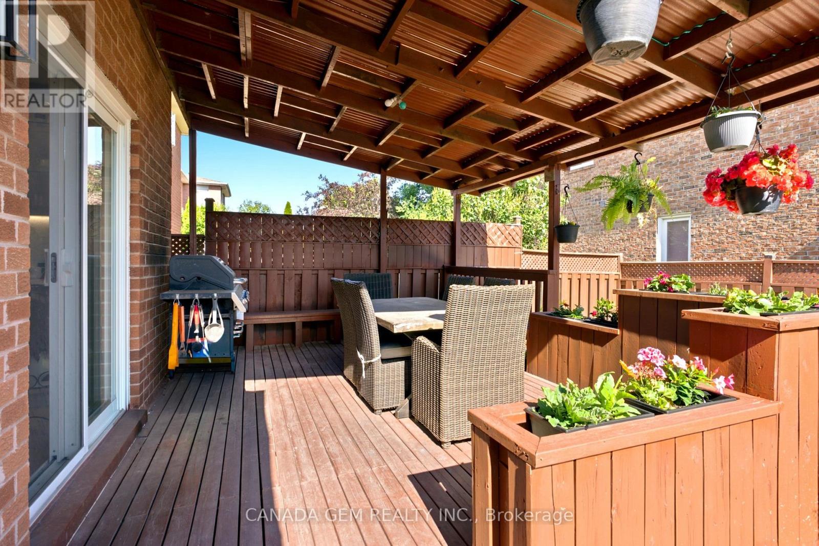 82 Justus Drive, Richmond Hill, Ontario  L4C 0A1 - Photo 6 - N13783580