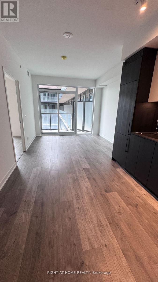1027 - 285 Dufferin Street, Toronto, Ontario  M6K 1Z7 - Photo 4 - W13783546