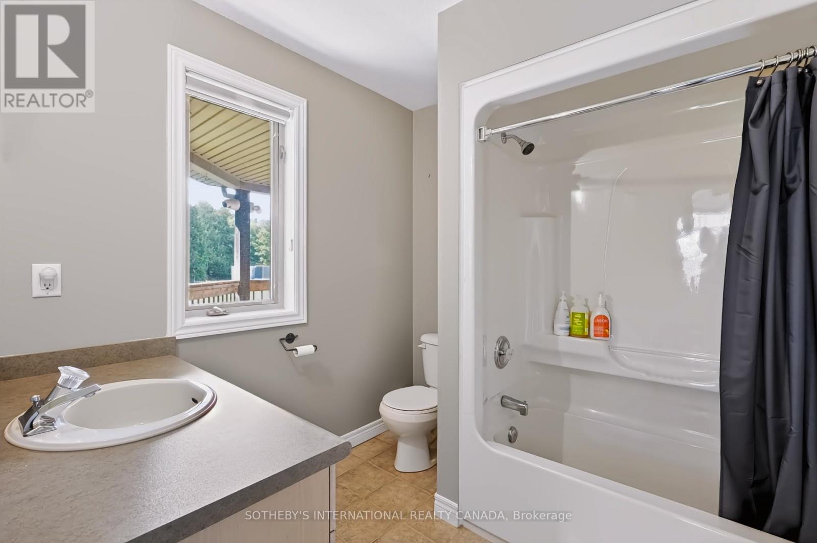 11525 5th Line Nassagaweya, Milton, Ontario  L0P 1B0 - Photo 15 - W13783606