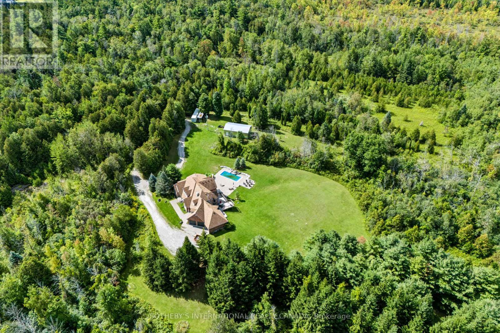 11525 5th Line Nassagaweya, Milton, Ontario  L0P 1B0 - Photo 35 - W13783606