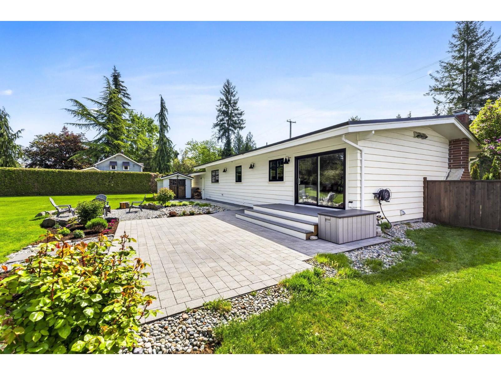 24633 56 Avenue, Langley, British Columbia  V2Z 1B9 - Photo 2 - R3165485