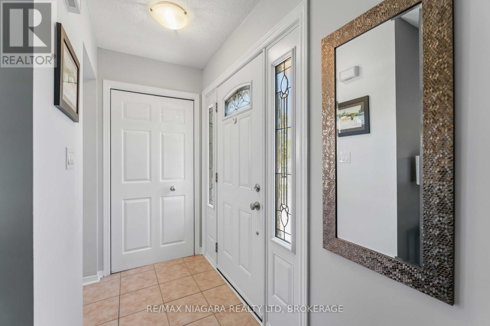 41 Fox Trail Drive, St. Catharines, Ontario  L2S 3T7 - Photo 5 - X13783632