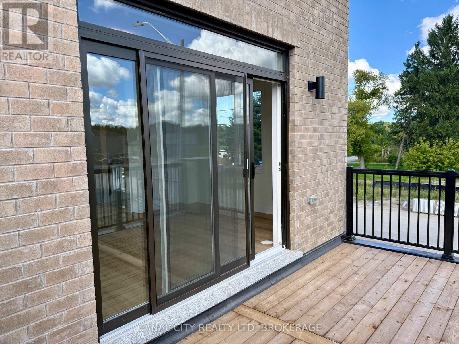 1 Vanderburg Lane, Thorold, Ontario  L2V 0R1 - Photo 12 - X13783638