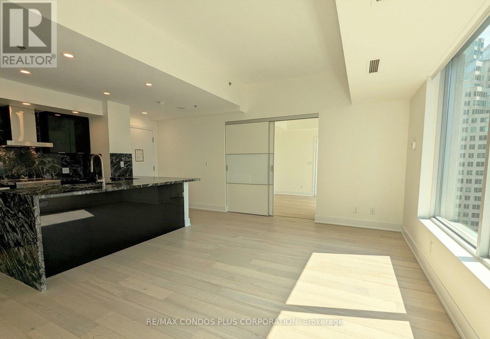 4301 - 1 King Street W, Toronto, Ontario  M5H 1A1 - Photo 8 - C13783624
