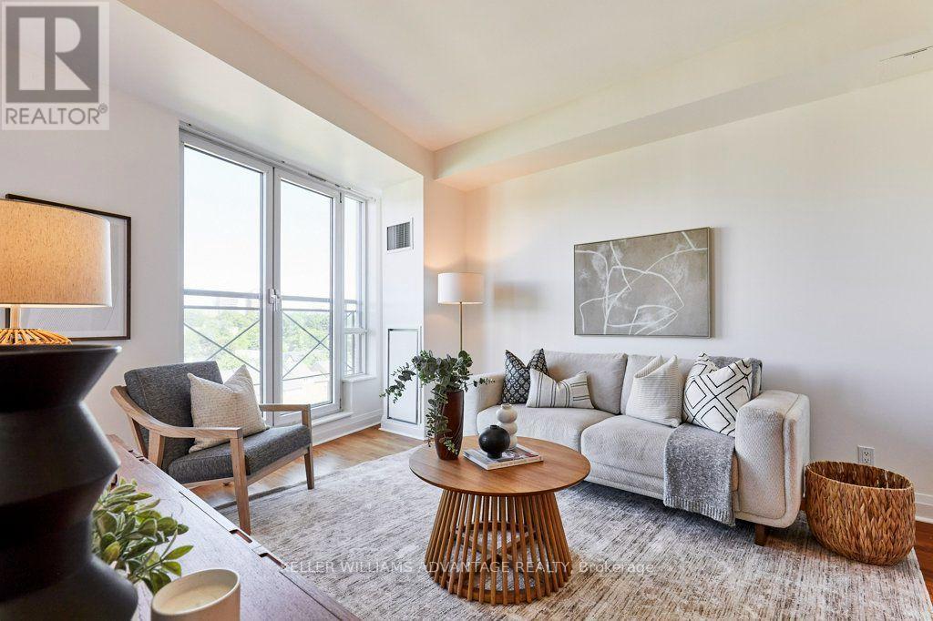 806 - 20 SCRIVENER SQUARE, Toronto, Ontario