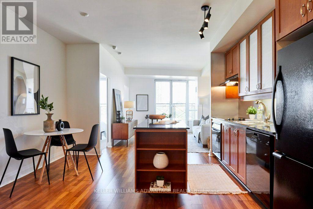 806 - 20 Scrivener Square, Toronto, Ontario  M4W 3X9 - Photo 5 - C13783626