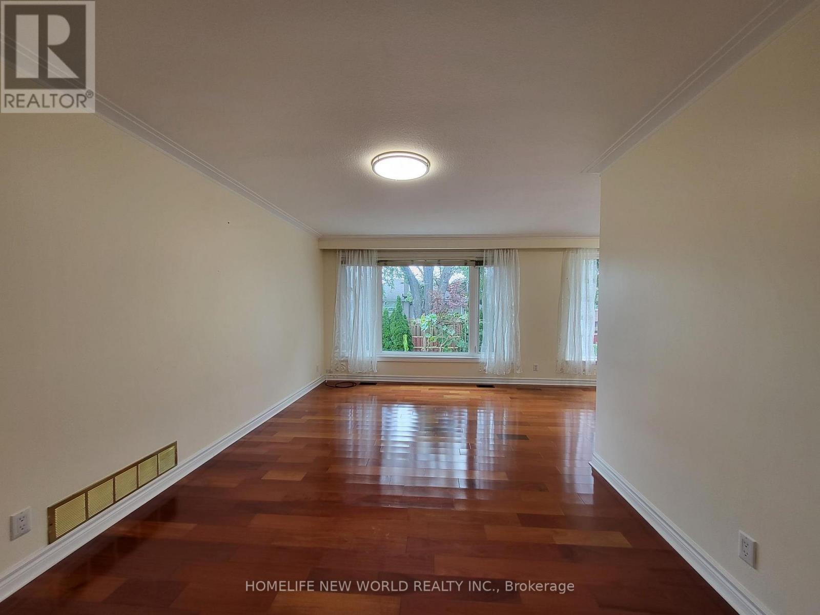 10 Alanadale Avenue, Markham, Ontario  L3P 1S3 - Photo 6 - N13783628