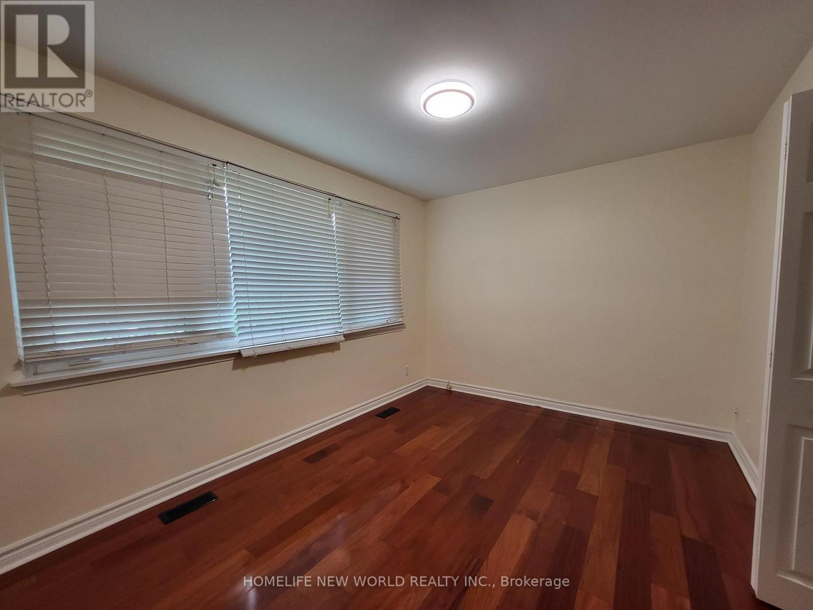 10 Alanadale Avenue, Markham, Ontario  L3P 1S3 - Photo 8 - N13783628