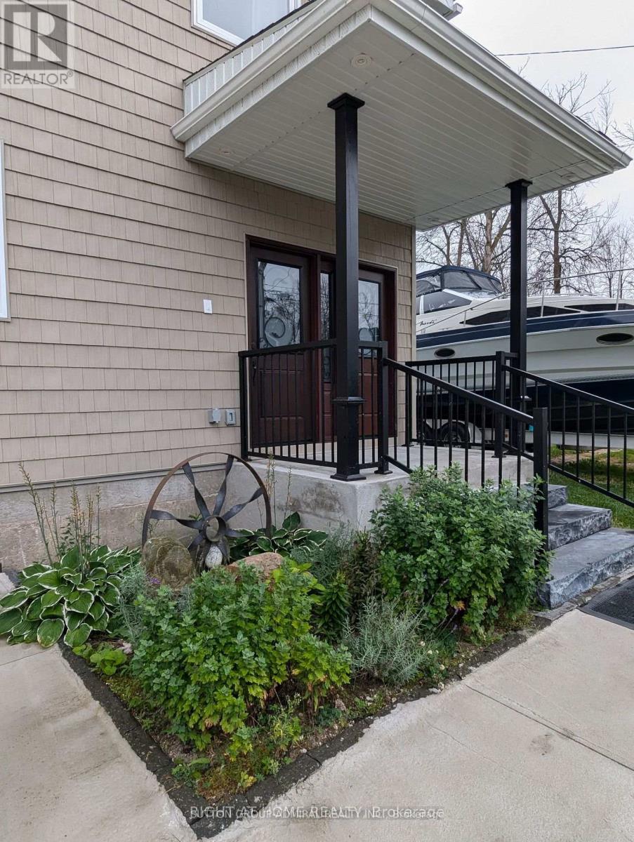 17 Middlebrook Road, Wasaga Beach, Ontario  L9Z 2Y6 - Photo 3 - S13783650
