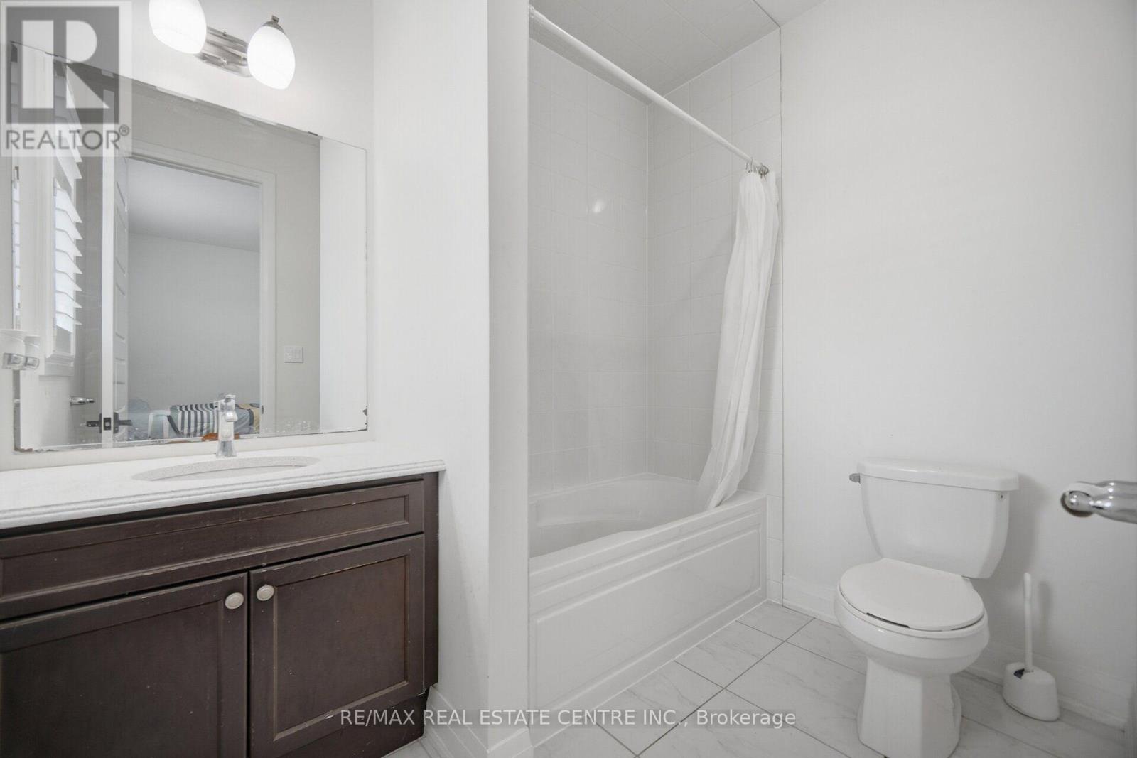 153 Whitlock Avenue, Milton, Ontario  L9E 1G1 - Photo 23 - W13783644