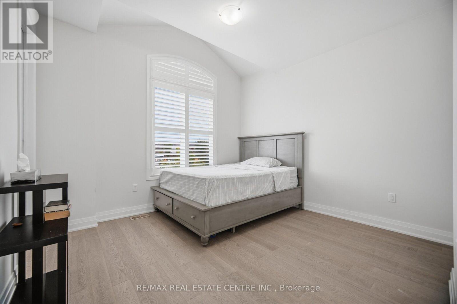 153 Whitlock Avenue, Milton, Ontario  L9E 1G1 - Photo 27 - W13783644