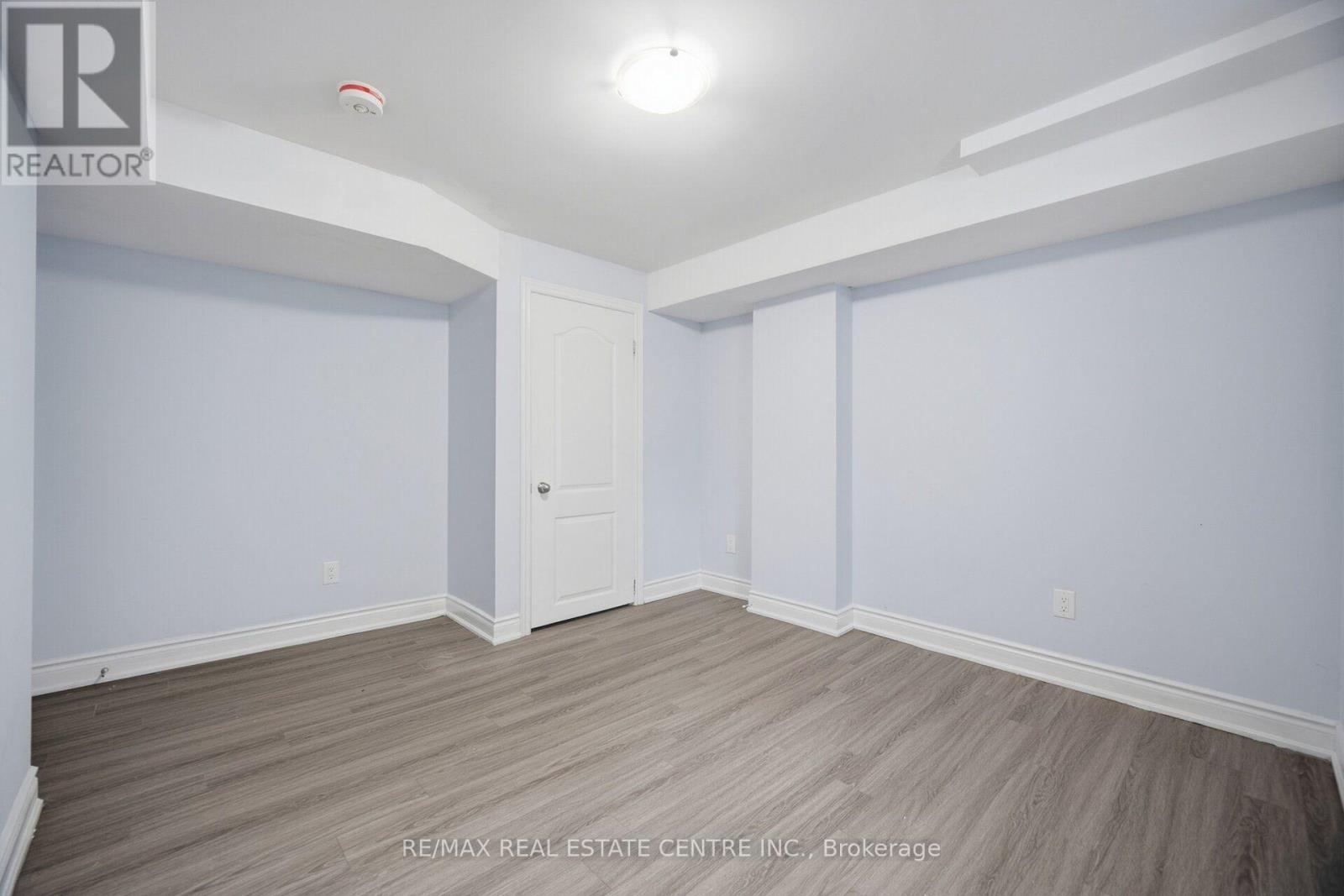 153 Whitlock Avenue, Milton, Ontario  L9E 1G1 - Photo 40 - W13783644