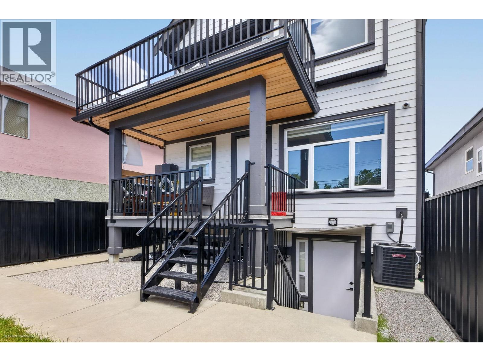 6749 Knight Street, Vancouver, British Columbia  V5P 2W4 - Photo 30 - R3131809