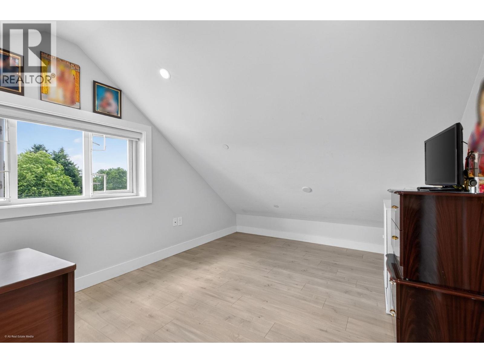 6749 Knight Street, Vancouver, British Columbia  V5P 2W4 - Photo 24 - R3131809