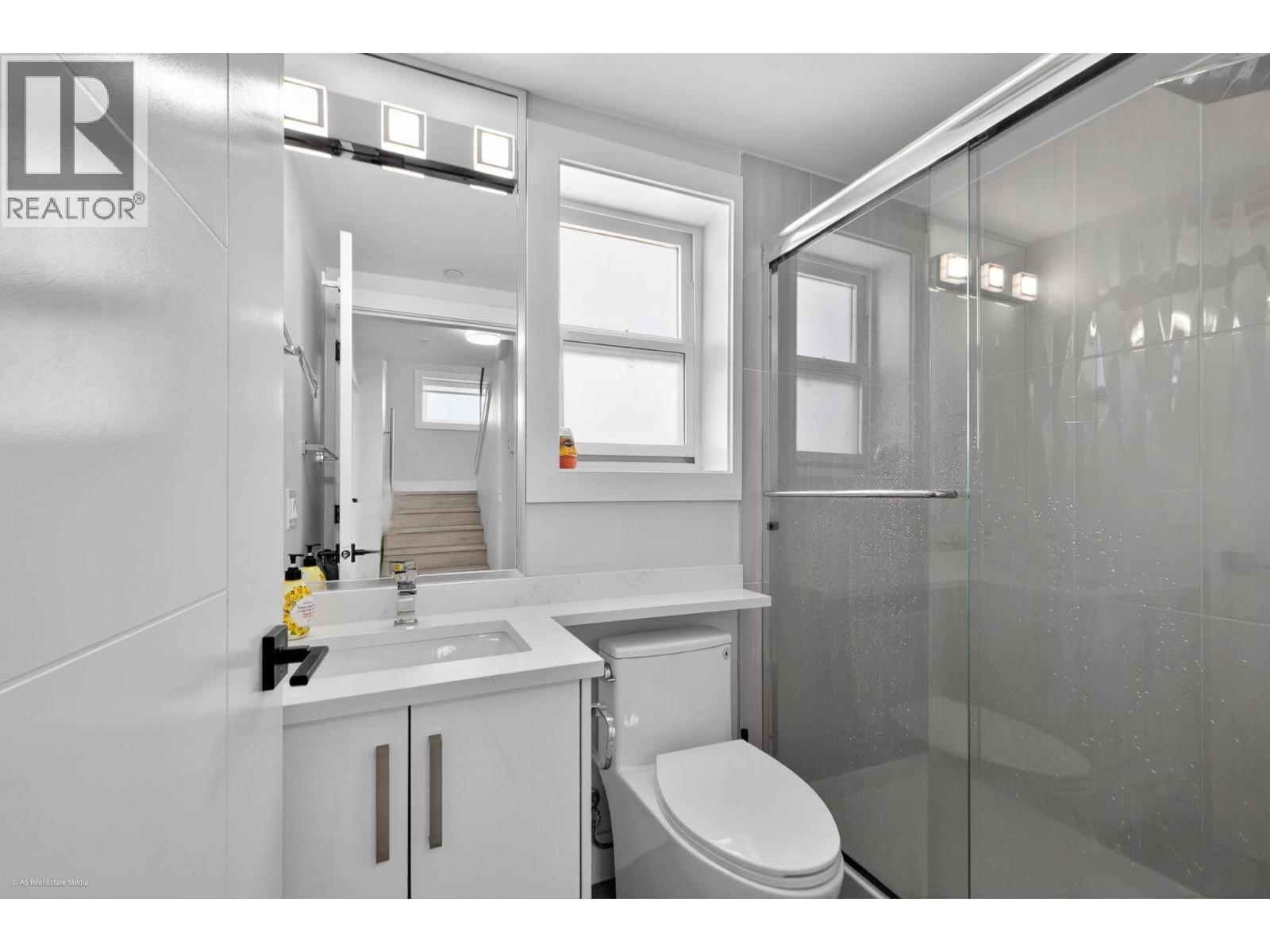 6749 Knight Street, Vancouver, British Columbia  V5P 2W4 - Photo 16 - R3131809