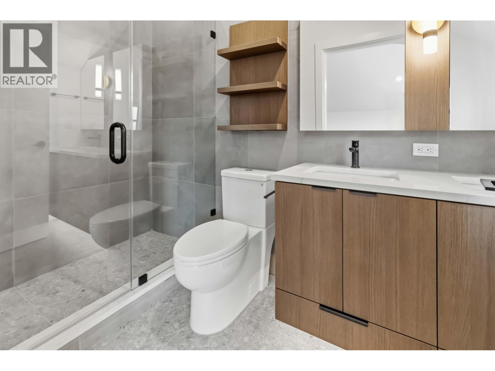 2 552 Kaslo Street, Vancouver, British Columbia V5K 3Z2 - Photo 15 - R3162161