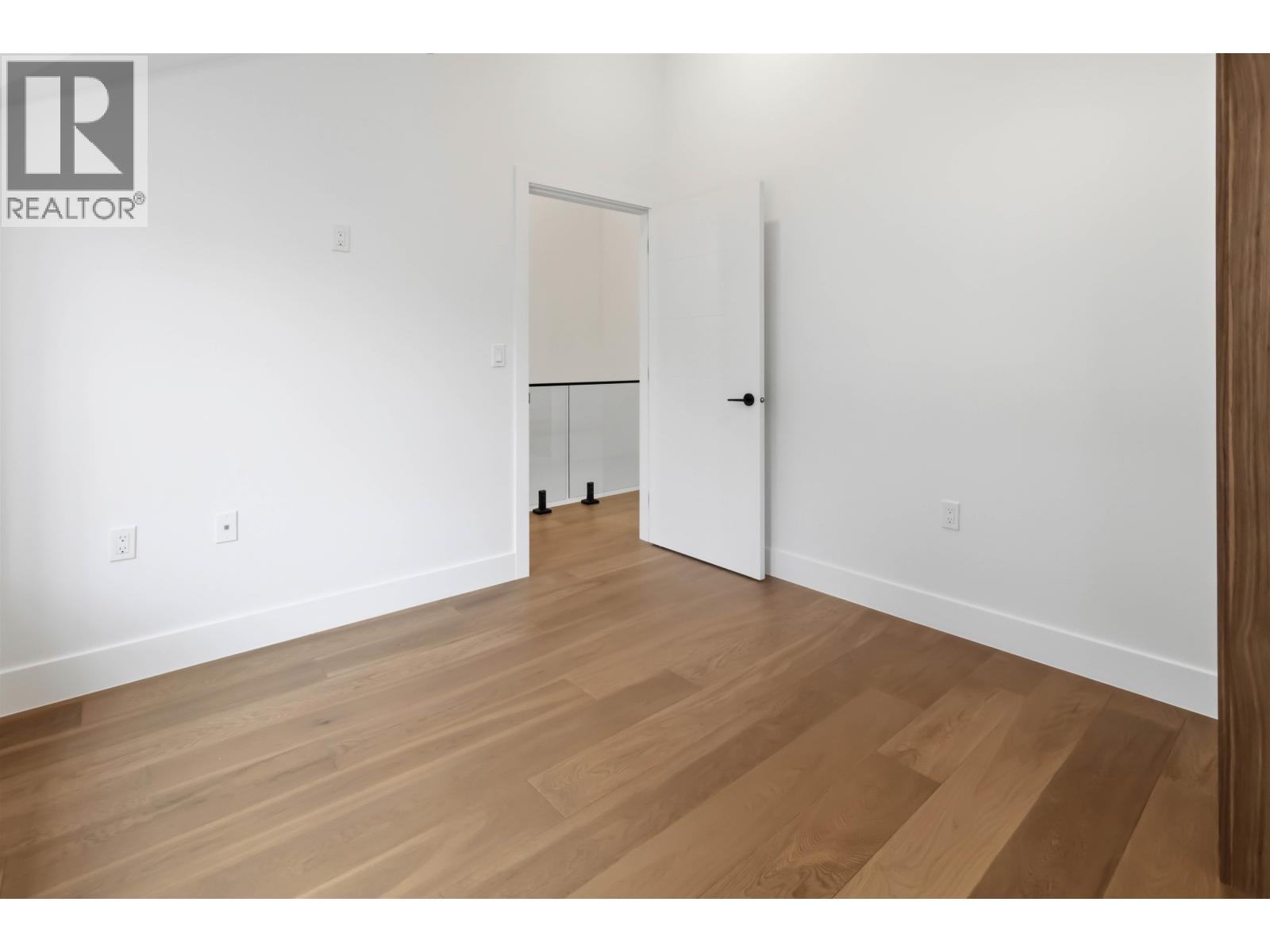 2 552 Kaslo Street, Vancouver, British Columbia V5K 3Z2 - Photo 23 - R3162161