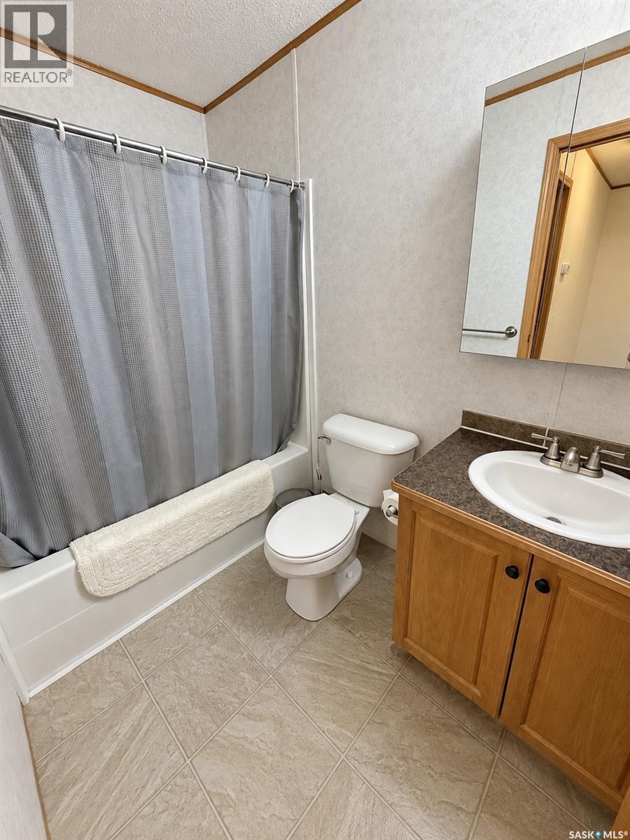 70a Prairie Sun Court, Swift Current, Saskatchewan  S9H 3X6 - Photo 26 - SK048348