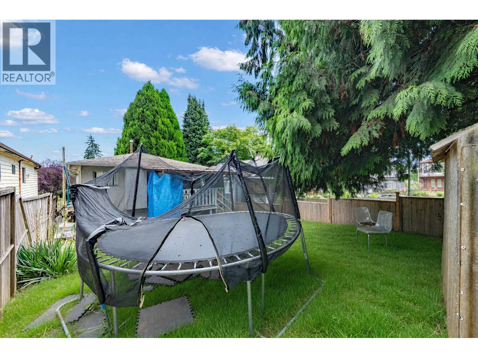 4987 Hoy Street, Vancouver, British Columbia  V5R 4N6 - Photo 11 - R3148036
