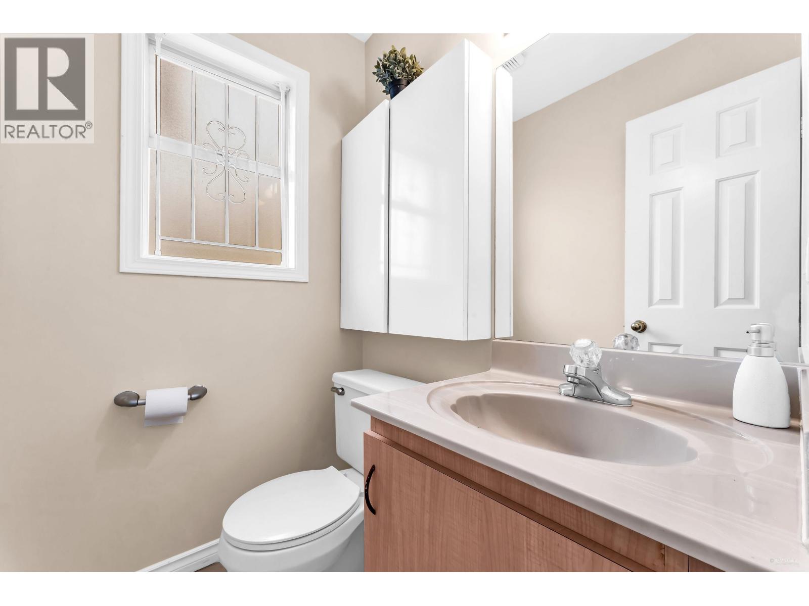 2808 Horley Street, Vancouver, British Columbia  V5R 4R9 - Photo 24 - R3113289