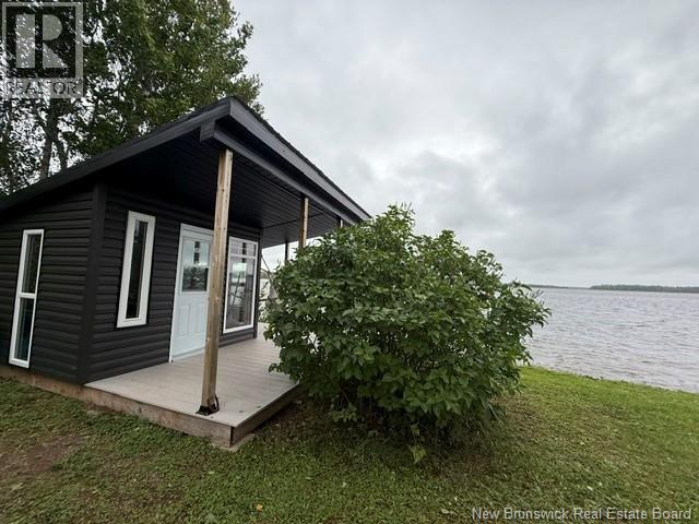 128 Sandy Point, Landry Office, New Brunswick  E8P 2L4 - Photo 14 - NB147366