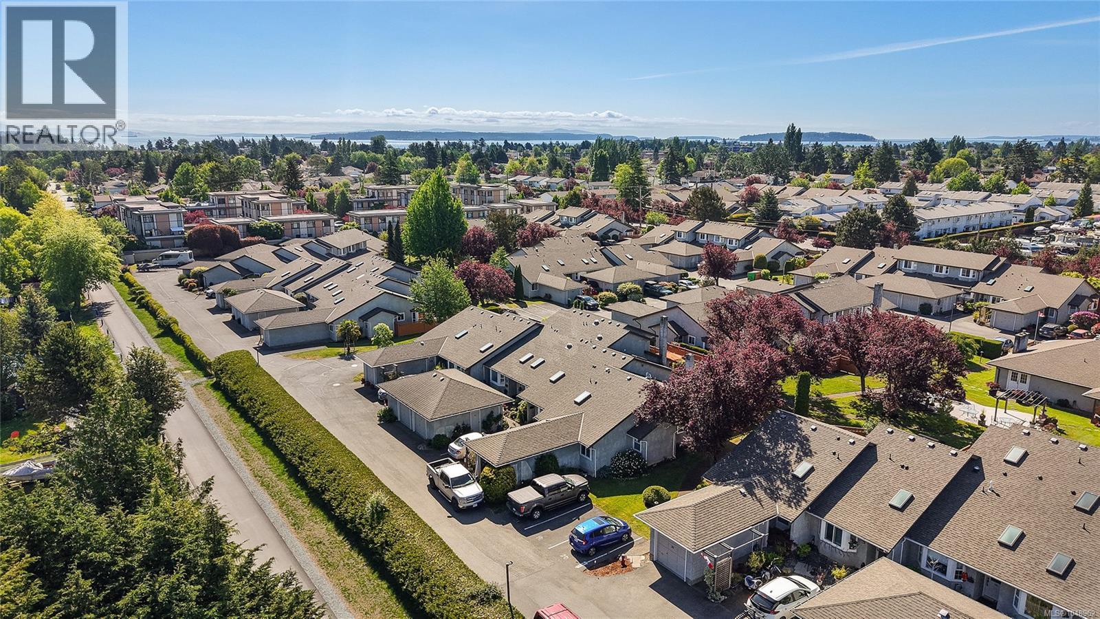 23 2070 Amelia Ave, Sidney, British Columbia  V8L 4X6 - Photo 47 - 1048962